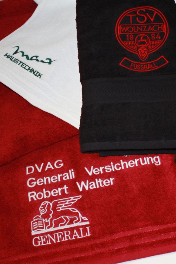 Professionelle Personalisierung, Veredelung und Bestickung von Textilien aller Art und Aufnähern